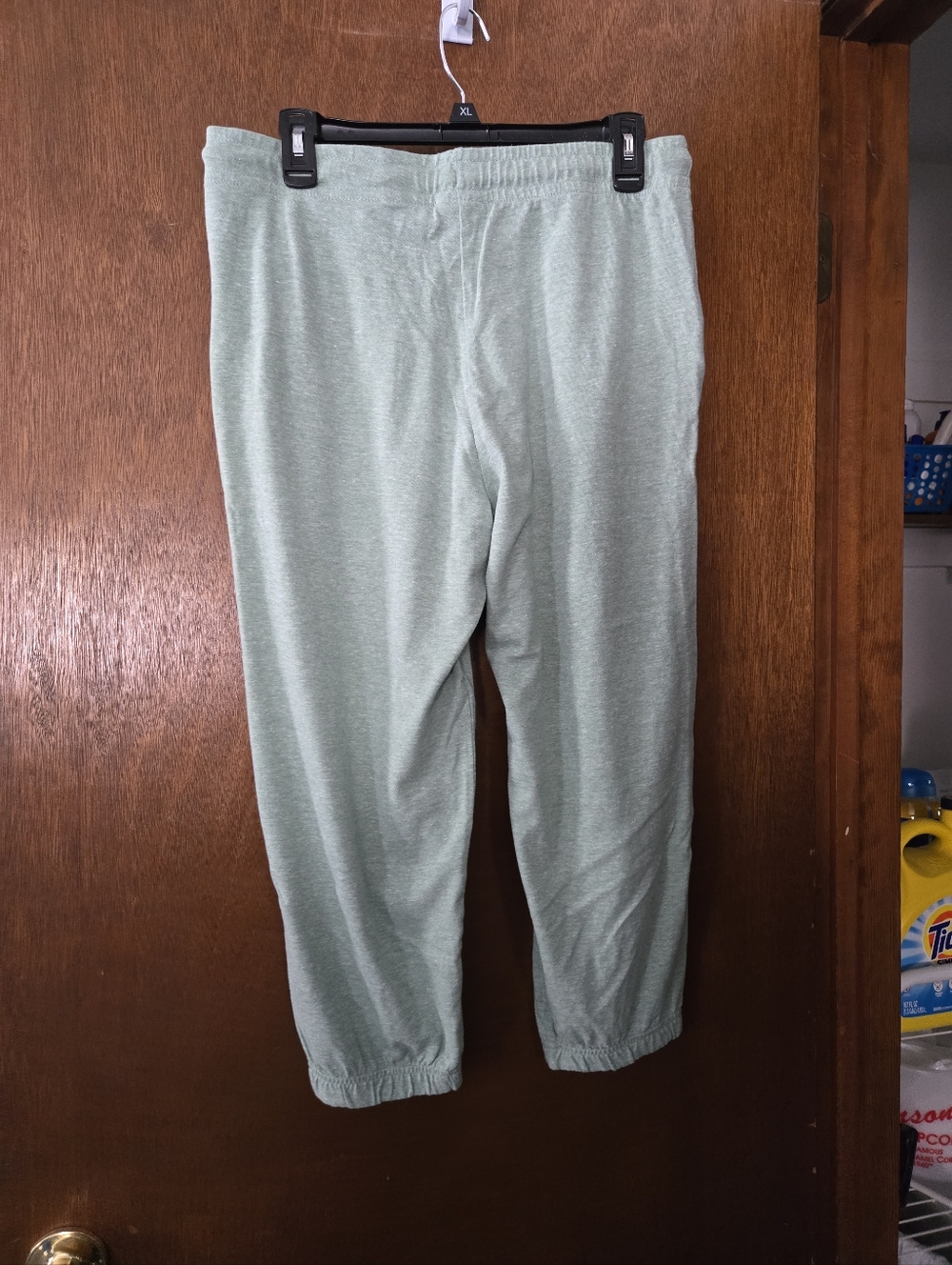 Nike Capri Athletic Pants - Picture 2 of 4